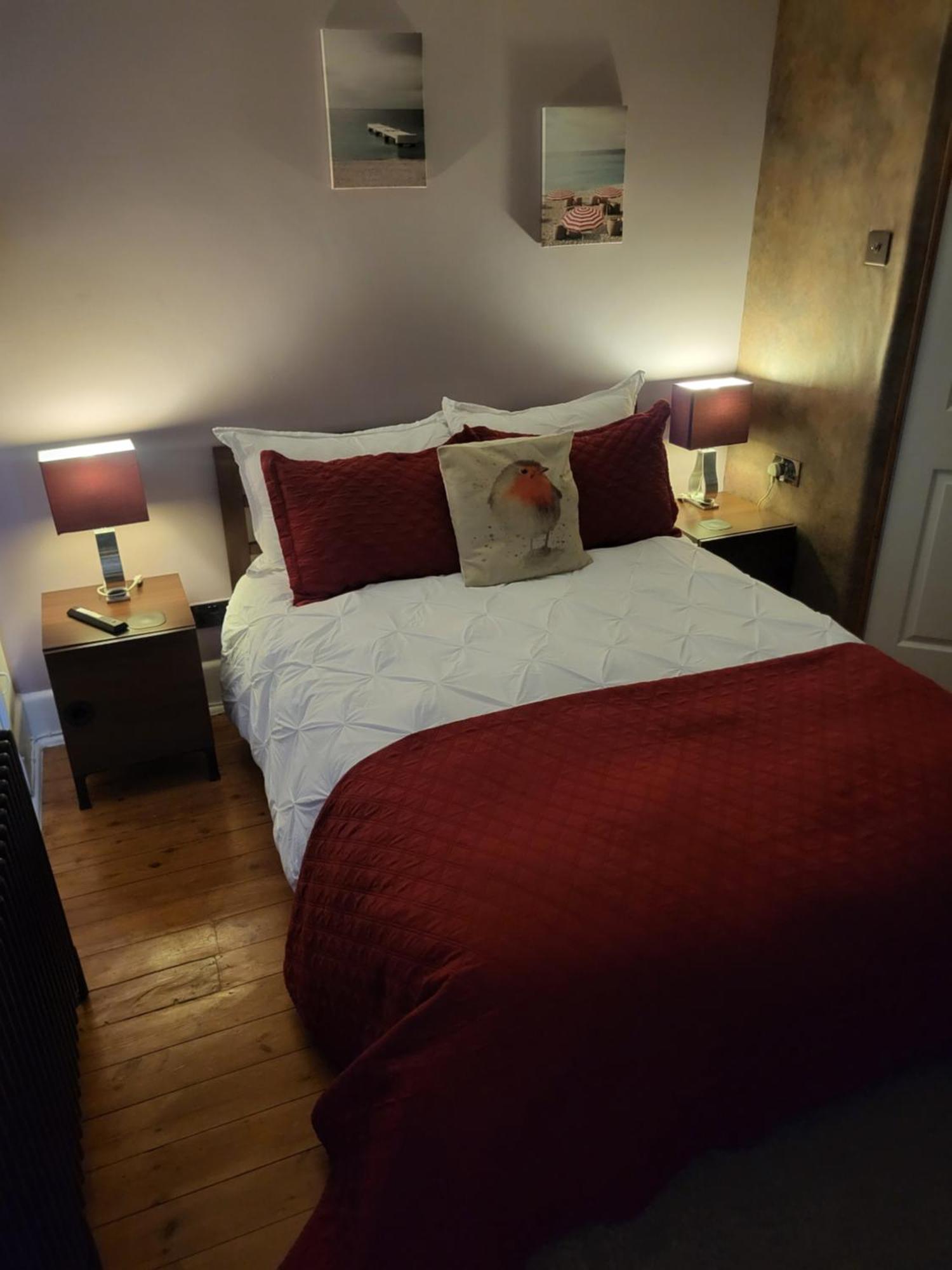 Little Robin Gate - Free Parking - Central - 10 Min Walk To Train Station Bournemouth Kültér fotó